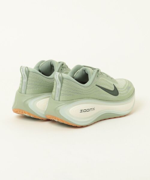 NIKE ナイキ VOMERO PLUS ズーム ボメロ プラス MHV8150 301JDHRZN