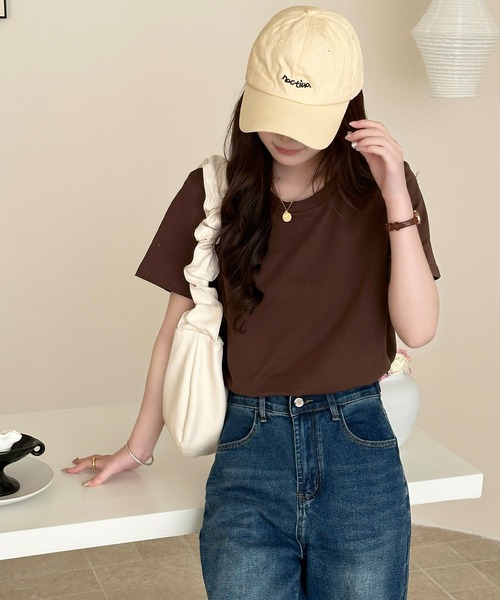 DAY CLOSET(デイ クローゼット)の「【ミドル丈/薄手】こなれて見えるノームコア。半袖 ラウンドネック Tシャツ レディース(Tシャツ/カットソー・レディース・ブラウン/ホワイト/杢グレー/ブラック・FREE)」の17枚目の写真