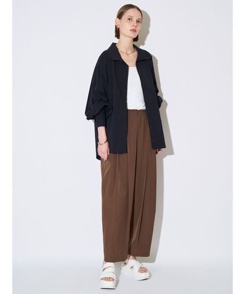 ELENDEEK（エレンディーク）の「RASH GUARDS SH BZ（ブルゾン・レディース・ブラック/ブルー/オフホワイト/ピンク・FREE）」の14枚目の写真