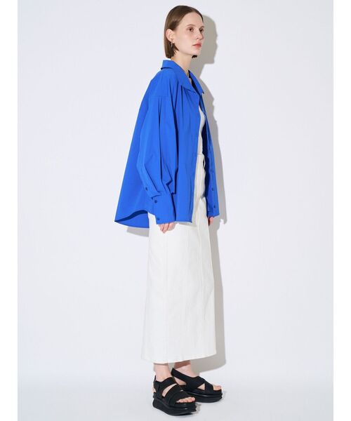 ELENDEEK（エレンディーク）の「RASH GUARDS SH BZ（ブルゾン・レディース・ブラック/ブルー/オフホワイト/ピンク・FREE）」の6枚目の写真