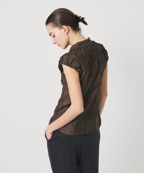 ATTISESSION(アティセッション)の「<ATTISESSION>シアーギャザー ショートスリーブ ブラウス(シャツ/ブラウス・レディース・ダークブラウン/ホワイト・FREE)」の11枚目の写真