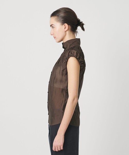 ATTISESSION(アティセッション)の「<ATTISESSION>シアーギャザー ショートスリーブ ブラウス(シャツ/ブラウス・レディース・ダークブラウン/ホワイト・FREE)」の13枚目の写真