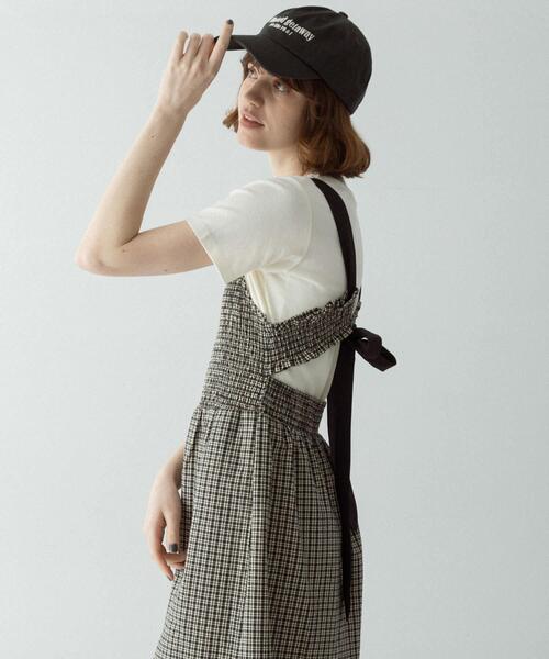 URBAN RESEARCH Sonny Label(アーバンリサーチサニーレーベル)の「サマーチェックシャーリングキャミワンピース(ワンピース・レディース・ブラック/ブラウン・FREE)」の5枚目の写真