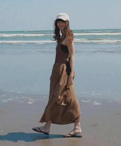 URBAN RESEARCH Sonny Label(アーバンリサーチサニーレーベル)の「サマーチェックシャーリングキャミワンピース(ワンピース・レディース・ブラック/ブラウン・FREE)」の17枚目の写真