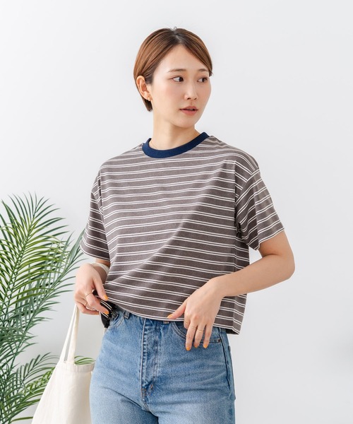 fort point（フォーポイント）の「【C-FORT POINT/フォートポイント】【ハイウエストと相性抜群！】 ボーダークロップド丈Ｔシャツ 細ボーダー 韓国ファッション スタイルアップ 短丈（Tシャツ/カットソー・レディース・ブラック/ブラウン/オフホワイト/ブルー・FREE）」の21枚目の写真