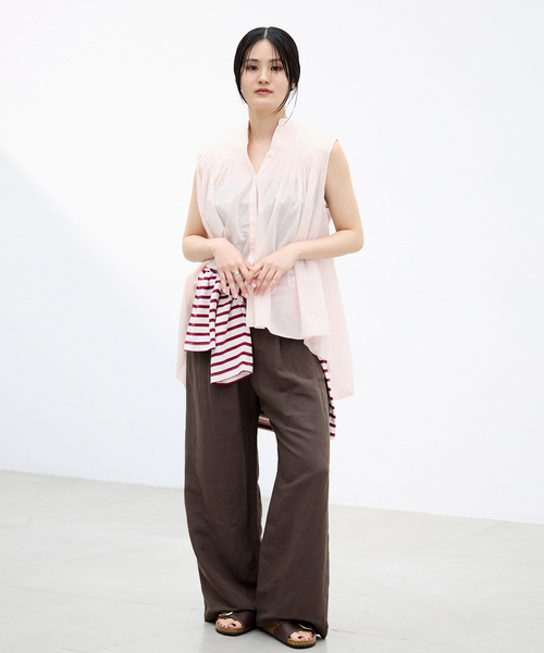 IENA(イエナ)の「AAYUSHI/アユーシ 別注ピンタックボイルブラウス SGN070151(シャツ/ブラウス・レディース・ブラック/ピンク・FREE)」の4枚目の写真