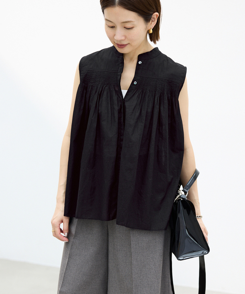 IENA(イエナ)の「AAYUSHI/アユーシ 別注ピンタックボイルブラウス SGN070151(シャツ/ブラウス・レディース・ブラック/ピンク・FREE)」の5枚目の写真