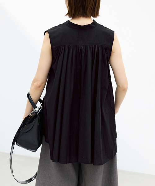 IENA(イエナ)の「AAYUSHI/アユーシ 別注ピンタックボイルブラウス SGN070151(シャツ/ブラウス・レディース・ブラック/ピンク・FREE)」の7枚目の写真