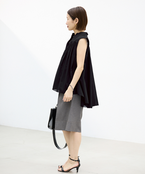 IENA(イエナ)の「AAYUSHI/アユーシ 別注ピンタックボイルブラウス SGN070151(シャツ/ブラウス・レディース・ブラック/ピンク・FREE)」の9枚目の写真