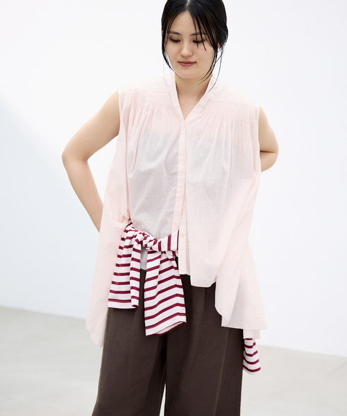 IENA(イエナ)の「AAYUSHI/アユーシ 別注ピンタックボイルブラウス SGN070151(シャツ/ブラウス・レディース・ブラック/ピンク・FREE)」の12枚目の写真