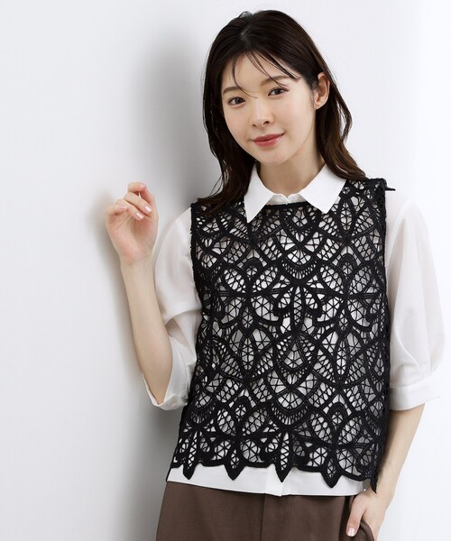 grove(グローブ)の「【2点SET・二の腕カバー】レースベスト×シアーブラウスSET(シャツ/ブラウス・レディース・オフホワイト/ブラック/ライトブルー・01/02/03/04)」の18枚目の写真
