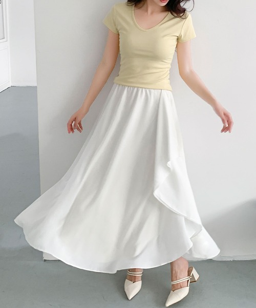 LOWO(ロワ)の「S~L展開 / 普段使いからパーティーまで。上品フリルスカート(スカート・レディース・アイボリー/ブラック・S/M/L)」の8枚目の写真