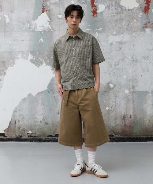 AGOD（エージーオーディー）の「クロップハーフチェックシャツ[カーキ]（シャツ/ブラウス・レディース・その他・SMALL/MEDIUM/LARGE）」の2枚目の写真