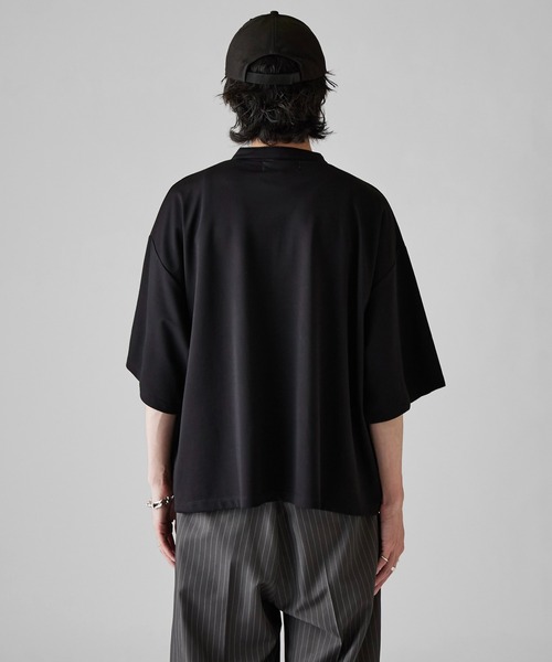 Lui's（ルイス）の「【Neucon】METAL BUTTON HENLEY NECK BIG TEE / メタルボタンヘンリーネックビッグTシャツ（Tシャツ/カットソー・メンズ・ブラック/ホワイト・1/2）」の16枚目の写真