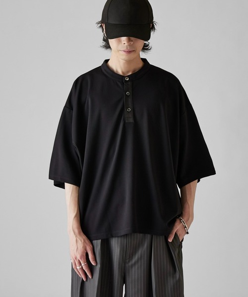Lui's（ルイス）の「【Neucon】METAL BUTTON HENLEY NECK BIG TEE / メタルボタンヘンリーネックビッグTシャツ（Tシャツ/カットソー・メンズ・ブラック/ホワイト・1/2）」の12枚目の写真