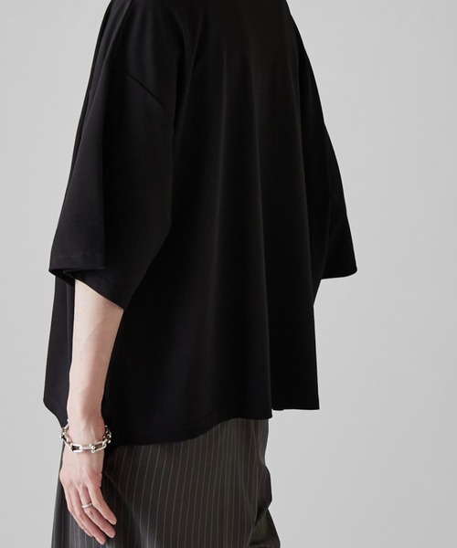 Lui's（ルイス）の「【Neucon】METAL BUTTON HENLEY NECK BIG TEE / メタルボタンヘンリーネックビッグTシャツ（Tシャツ/カットソー・メンズ・ブラック/ホワイト・1/2）」の21枚目の写真