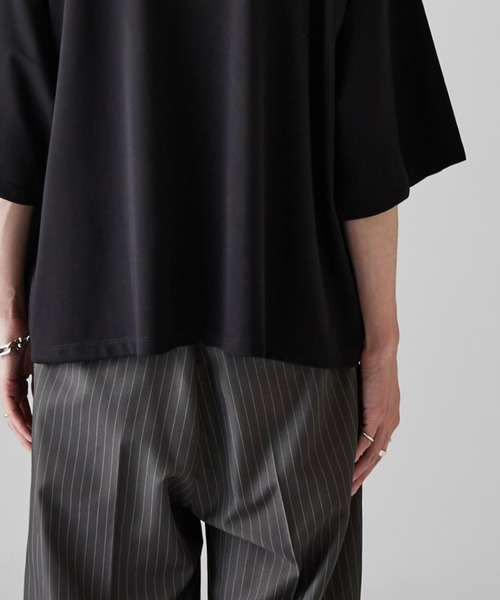 Lui's（ルイス）の「【Neucon】METAL BUTTON HENLEY NECK BIG TEE / メタルボタンヘンリーネックビッグTシャツ（Tシャツ/カットソー・メンズ・ブラック/ホワイト・1/2）」の22枚目の写真