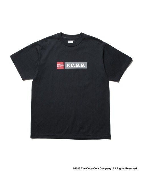 F.C.Real Bristol（エフシーレアルブリストル）の「Coca-Cola AD BANNER TEE（Tシャツ/カットソー・メンズ・ブラック/ネイビー/ホワイト・XX-LARGE/X-LARGE/LARGE/MEDIUM/SMALL）」の2枚目の写真