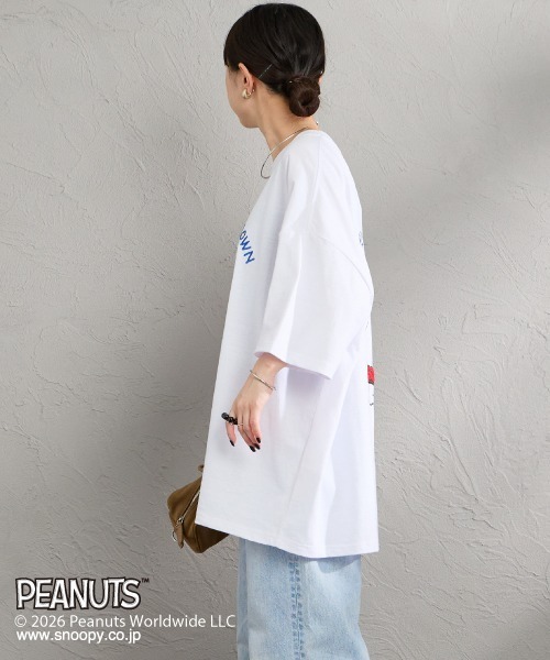PEANUTS（ピーナッツ）の「[PEANUTS×JEANS FACTORY/ピーナッツ×ジーンズ ファクトリー] チャーリー・ブラウン / 刺繍プリントTシャツ（Tシャツ/カットソー・レディース・スミクロ/グレイッシュベージュ/ホワイト・S/M/L）」の16枚目の写真