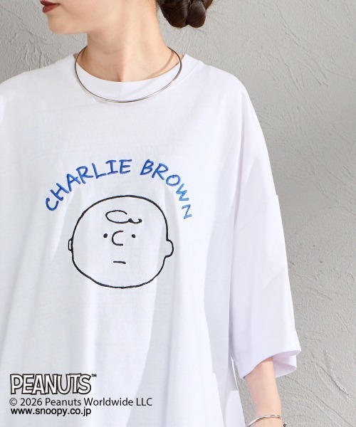 PEANUTS（ピーナッツ）の「[PEANUTS×JEANS FACTORY/ピーナッツ×ジーンズ ファクトリー] チャーリー・ブラウン / 刺繍プリントTシャツ（Tシャツ/カットソー・レディース・スミクロ/グレイッシュベージュ/ホワイト・S/M/L）」の21枚目の写真