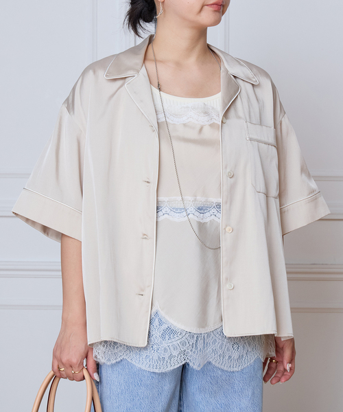 IENA LA BOUCLE(イエナラブークル)の「IENA LA BOUCLE サテン半袖シャツ(シャツ/ブラウス・レディース・ブラック/ベージュ系その他・FREE)」の12枚目の写真