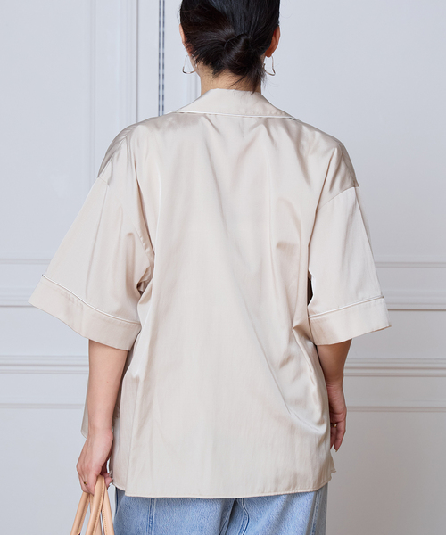 IENA LA BOUCLE(イエナラブークル)の「IENA LA BOUCLE サテン半袖シャツ(シャツ/ブラウス・レディース・ブラック/ベージュ系その他・FREE)」の14枚目の写真