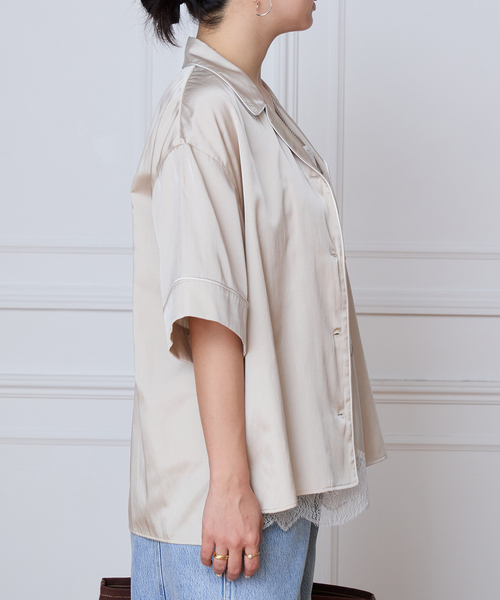 IENA LA BOUCLE(イエナラブークル)の「IENA LA BOUCLE サテン半袖シャツ(シャツ/ブラウス・レディース・ブラック/ベージュ系その他・FREE)」の15枚目の写真