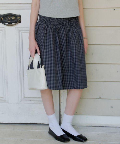 GIUNON(ジウノン)の「shirring midi check skirt / シャーリングミディチェックスカート(スカート・レディース・グレー/ネイビー・FREE)」の7枚目の写真