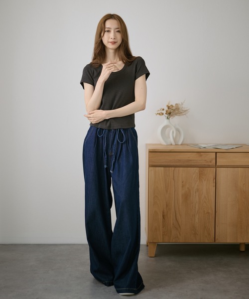 DAYRA(デイラ)の「バック カット デザイン リブ 半袖 トップス(Tシャツ/カットソー・レディース・ホワイト/チャコールグレー/ライトグレー/ブラック/ピンク/イエロー・FREE)」の16枚目の写真