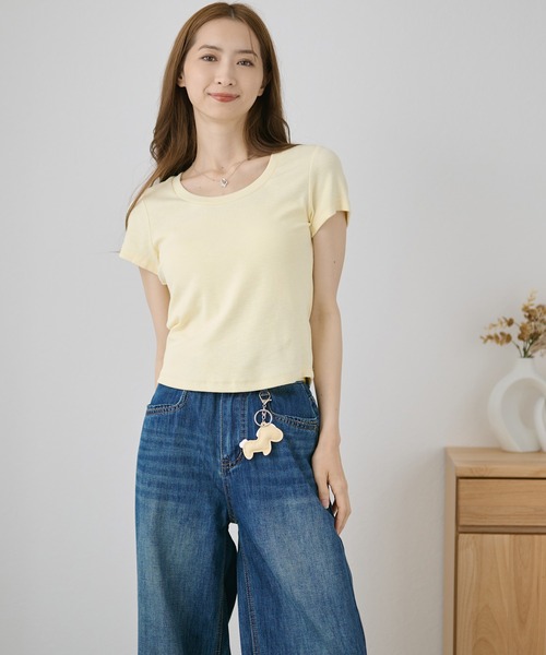 DAYRA(デイラ)の「バック カット デザイン リブ 半袖 トップス(Tシャツ/カットソー・レディース・ホワイト/チャコールグレー/ライトグレー/ブラック/ピンク/イエロー・FREE)」の18枚目の写真