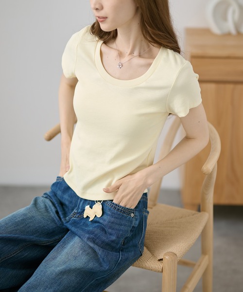 DAYRA(デイラ)の「バック カット デザイン リブ 半袖 トップス(Tシャツ/カットソー・レディース・ホワイト/チャコールグレー/ライトグレー/ブラック/ピンク/イエロー・FREE)」の19枚目の写真