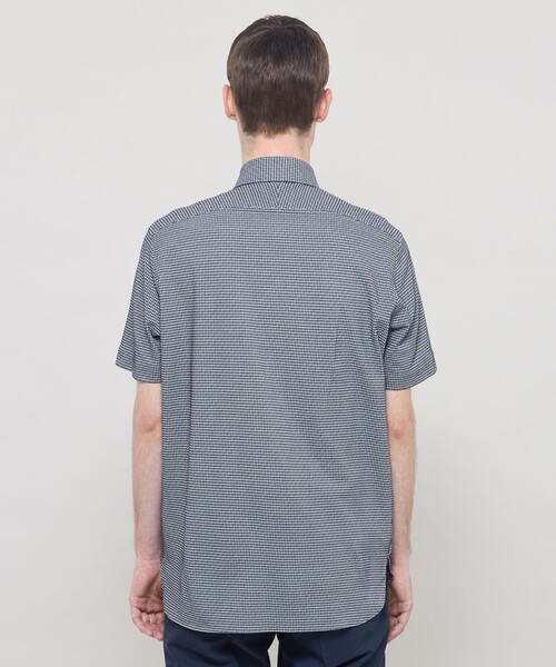 MACKINTOSH LONDON（マッキントッシュ ロンドン）の「【FLEX JERSEY】ギンガムサッカージャージー半袖釦ダウンシャツ（シャツ/ブラウス・メンズ・グレー系その他/ネイビー・XL/L/M）」の4枚目の写真