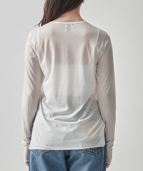 GOOD PEOPLE GOOD STITCHING GOOD PRODUCT（グッドピープルグッドスティッチンググッドプロダクト）の「[GOOD PEOPLE GOOD STITCHING GOOD PRODUCT/グッドピープル グッドステッチング グッドプロダクト]Side Slit Crew Neck Long Sleeve T（Tシャツ/カットソー・レディース・レッド/ホワイト/グレー/ブラック・M）」の7枚目の写真