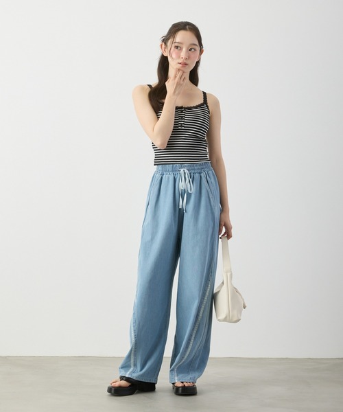 P.V.T(ピーブイティー)の「バックリボンカーブパンツ(デニムパンツ・レディース・サックスブルー/ブラック・M)」の15枚目の写真