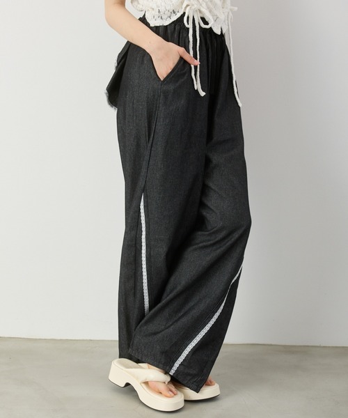 P.V.T(ピーブイティー)の「バックリボンカーブパンツ(デニムパンツ・レディース・サックスブルー/ブラック・M)」の21枚目の写真