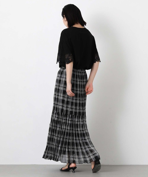 Gready Brilliant(グレディブリリアン)の「袖刺繍レースドロップ5分袖カットソー(Tシャツ/カットソー・レディース・ブラック/オフホワイト・FREE)」の15枚目の写真