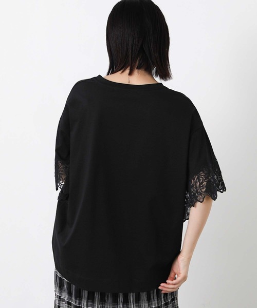 Gready Brilliant(グレディブリリアン)の「袖刺繍レースドロップ5分袖カットソー(Tシャツ/カットソー・レディース・ブラック/オフホワイト・FREE)」の19枚目の写真