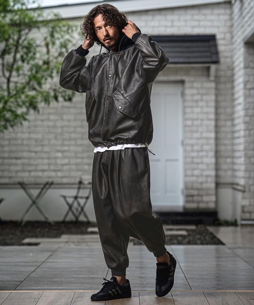 CAMBIO(カンビオ)の「mj11657- Vintage Finish Faux Leather Layered Hood Jacket レイヤードフードジャケット(MIU-262-005)(ブルゾン・メンズ・ブラウン/ブラック・L/M/S)」の18枚目の写真