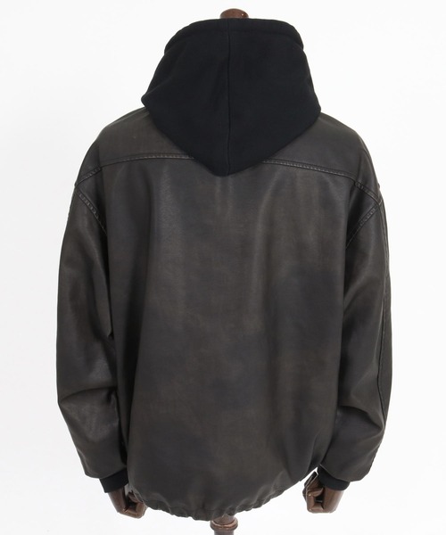 CAMBIO(カンビオ)の「mj11657- Vintage Finish Faux Leather Layered Hood Jacket レイヤードフードジャケット(MIU-262-005)(ブルゾン・メンズ・ブラウン/ブラック・L/M/S)」の6枚目の写真