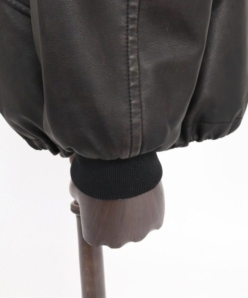 CAMBIO(カンビオ)の「mj11657- Vintage Finish Faux Leather Layered Hood Jacket レイヤードフードジャケット(MIU-262-005)(ブルゾン・メンズ・ブラウン/ブラック・L/M/S)」の10枚目の写真