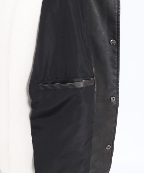 CAMBIO(カンビオ)の「mj11657- Vintage Finish Faux Leather Layered Hood Jacket レイヤードフードジャケット(MIU-262-005)(ブルゾン・メンズ・ブラウン/ブラック・L/M/S)」の13枚目の写真