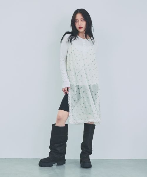 JEANASIS(ジーナシス)の「【選べる着丈】シアーレースキャミワンピース/1049061(その他トップス・レディース・ブラック系その他/ホワイト系その他・SMALL/FREE)」の3枚目の写真