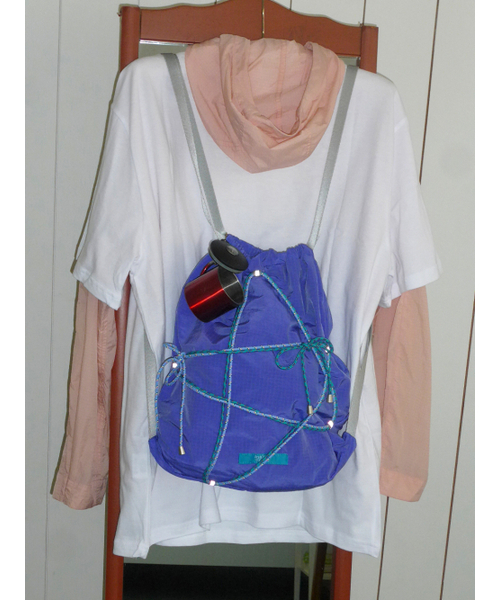 MAISON CREME（メゾンクレム）の「[Archive] Twinkle string backpack_Purple blue（バックパック/リュック・レディース・その他・FREE）」の3枚目の写真