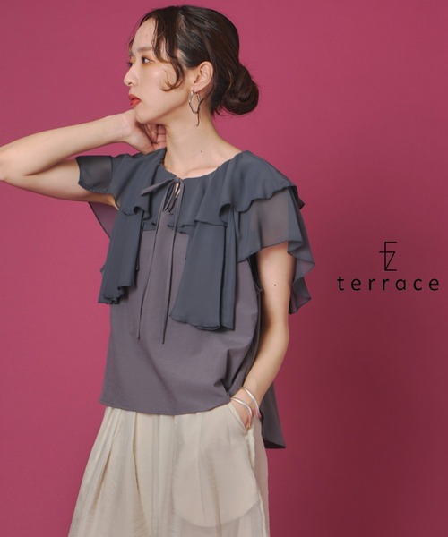 terrace(テラス)の「フリルカラーノースリーブブラウス(Tシャツ/カットソー・レディース・ブラック/チャコール/オフホワイト・FREE)」の3枚目の写真