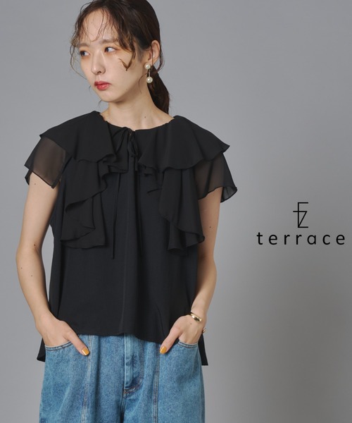 terrace(テラス)の「フリルカラーノースリーブブラウス(Tシャツ/カットソー・レディース・ブラック/チャコール/オフホワイト・FREE)」の2枚目の写真