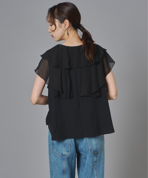 terrace(テラス)の「フリルカラーノースリーブブラウス(Tシャツ/カットソー・レディース・ブラック/チャコール/オフホワイト・FREE)」の4枚目の写真