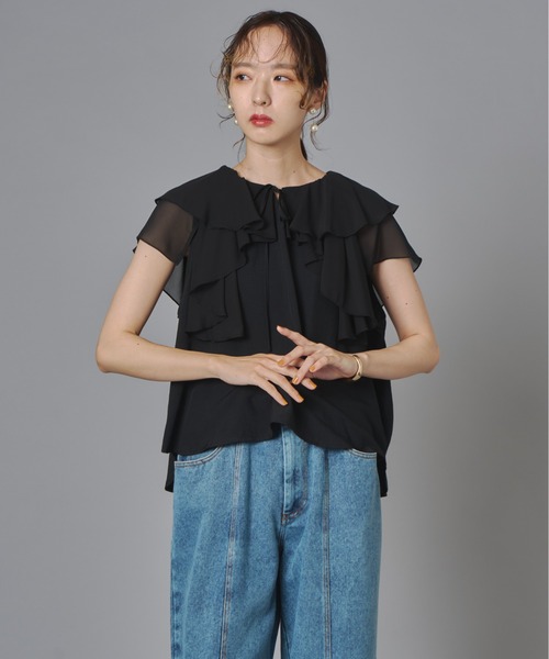 terrace(テラス)の「フリルカラーノースリーブブラウス(Tシャツ/カットソー・レディース・ブラック/チャコール/オフホワイト・FREE)」の5枚目の写真