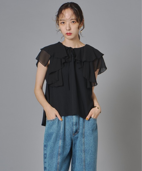 terrace(テラス)の「フリルカラーノースリーブブラウス(Tシャツ/カットソー・レディース・ブラック/チャコール/オフホワイト・FREE)」の6枚目の写真