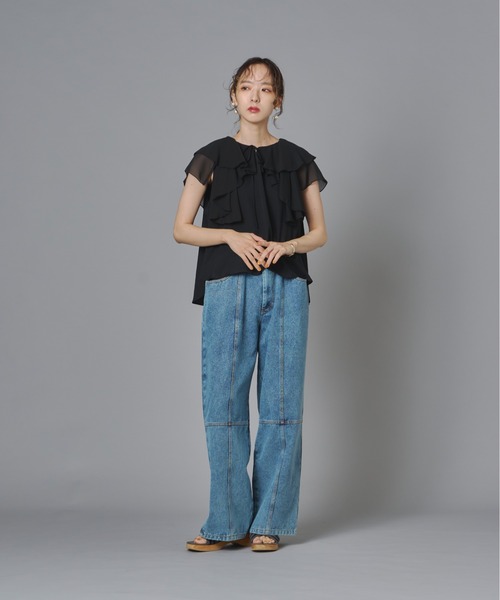 terrace(テラス)の「フリルカラーノースリーブブラウス(Tシャツ/カットソー・レディース・ブラック/チャコール/オフホワイト・FREE)」の14枚目の写真