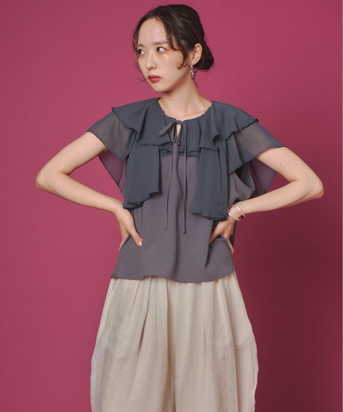 terrace(テラス)の「フリルカラーノースリーブブラウス(Tシャツ/カットソー・レディース・ブラック/チャコール/オフホワイト・FREE)」の18枚目の写真